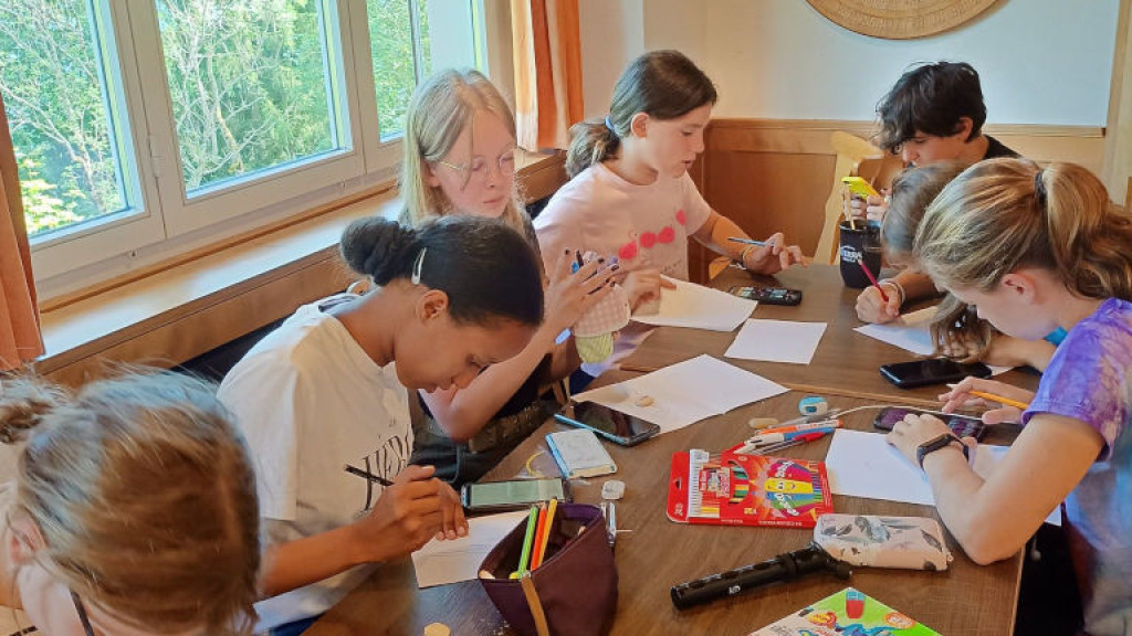 Creative Media workshop session at the friLingue camp in Liddes, Switzerland