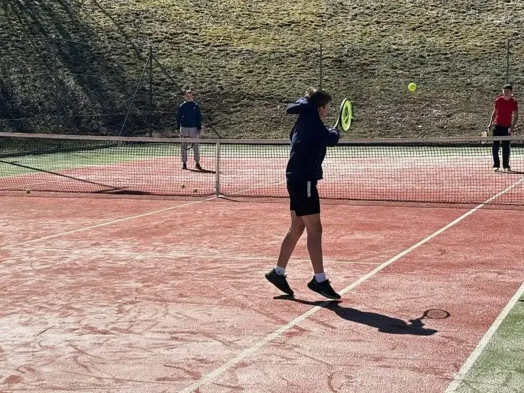 Tennis Camp in St-Cergue general 1