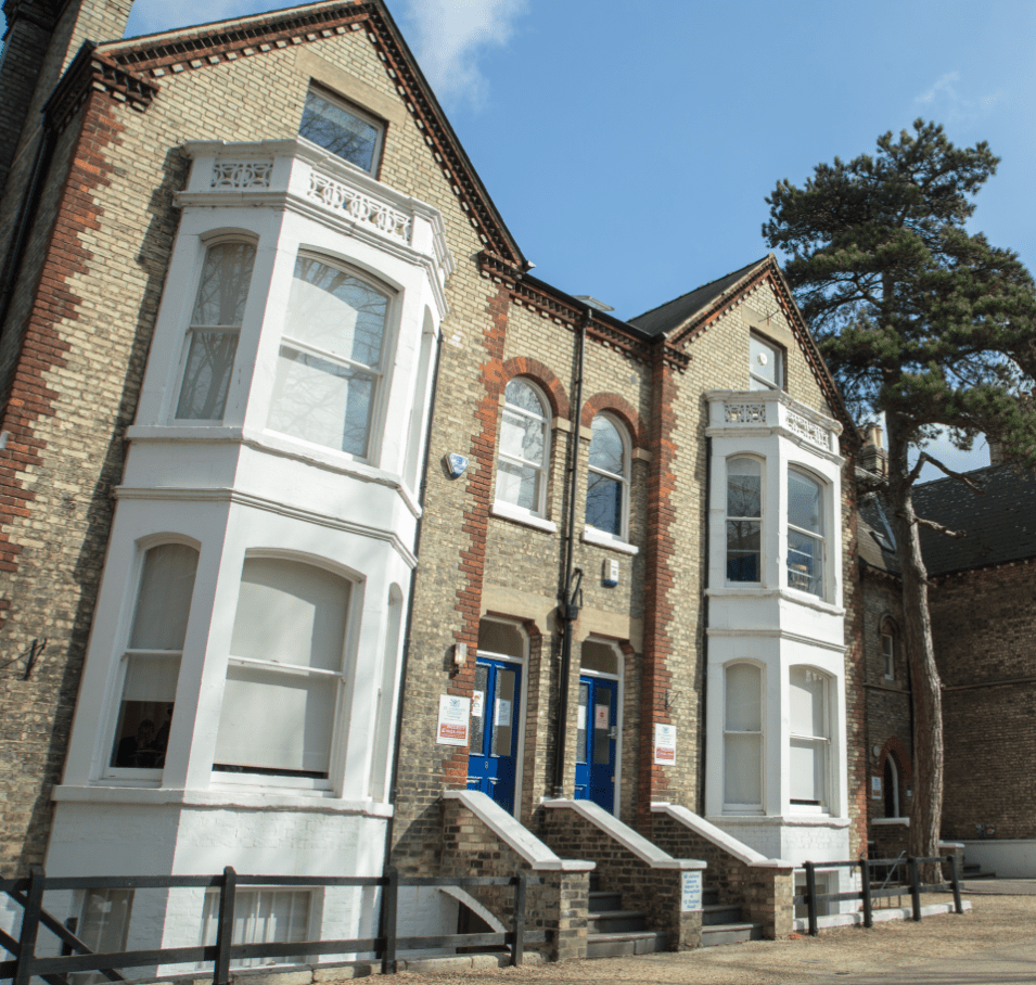 Front of the Victorian terrace on Station Road in Cambridge where Select English teaches its summer courses