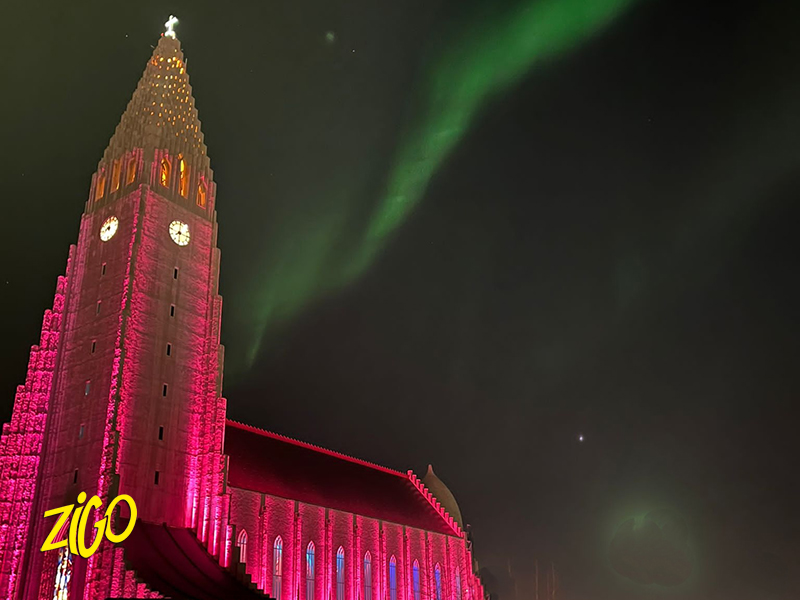 Northern lights over the Hallgrimskirkja church in Reykjavik