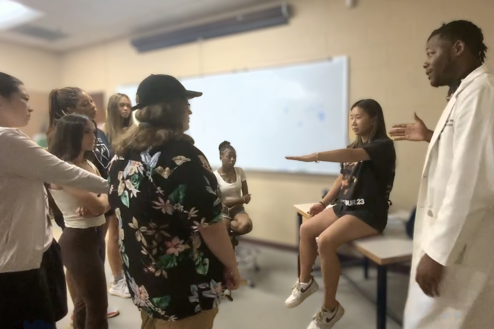 A Pre-Med Institute teaching session in an Emory classroom