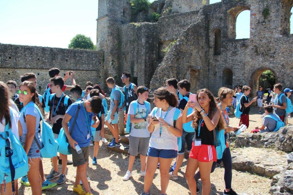 Winchester Summer Junior English Programme general 6