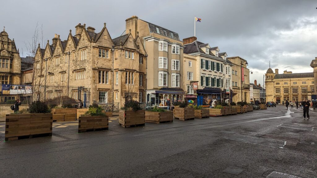 Winchester Summer Junior English Programme general 18