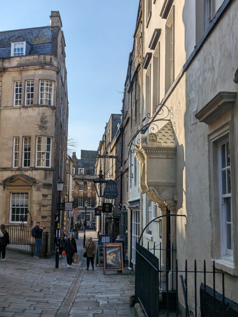 Winchester Summer Junior English Programme general 23