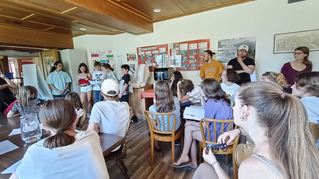 A scene from the friLingue maths camp in Braunwald, Switzerland