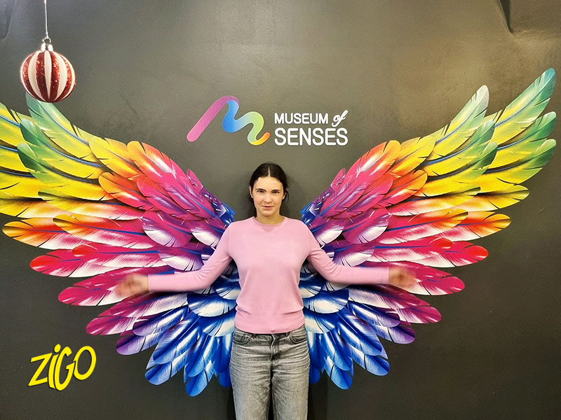 A participant at the Museum of Senses mural