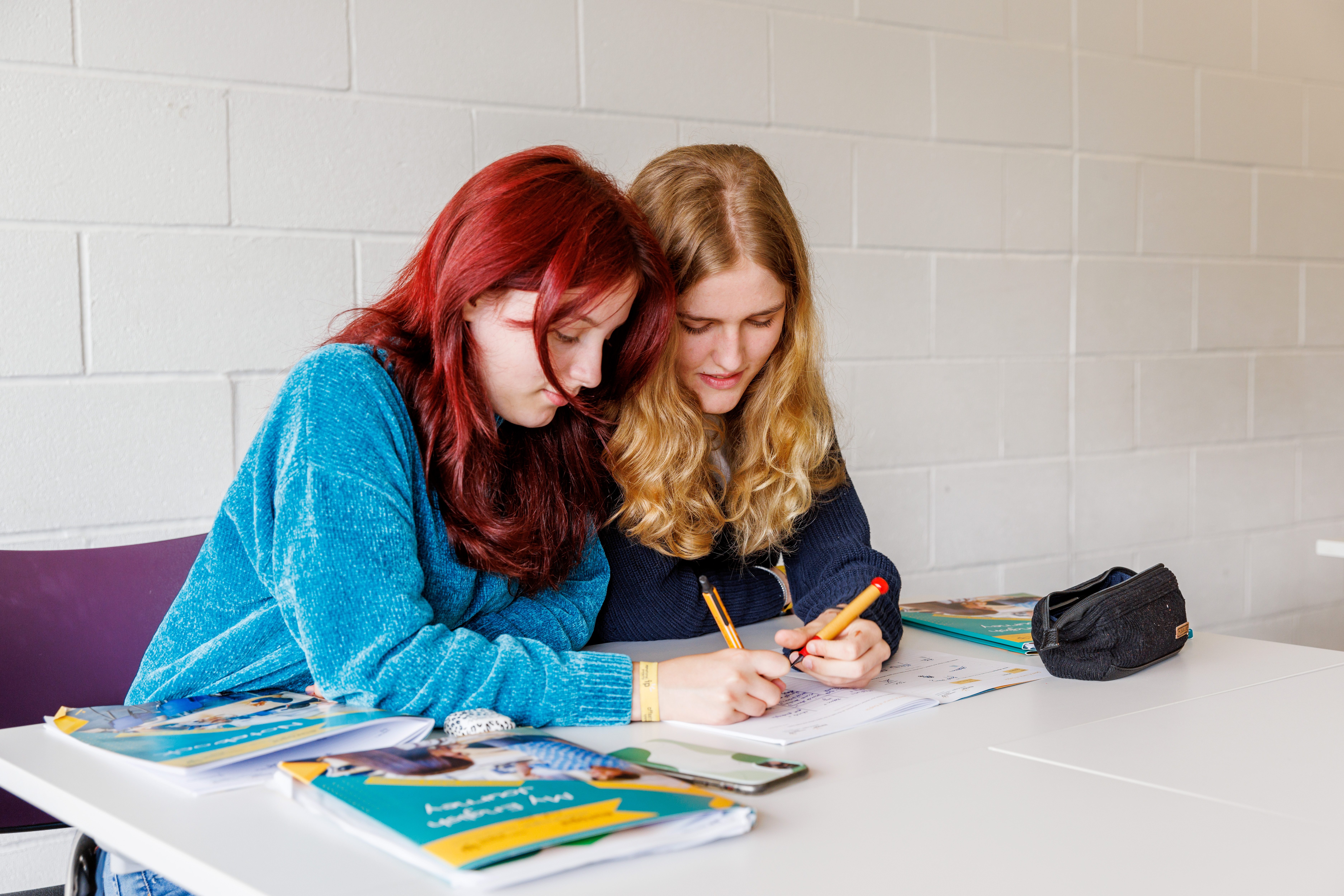 English lesson in a small group on the Winchester language holiday