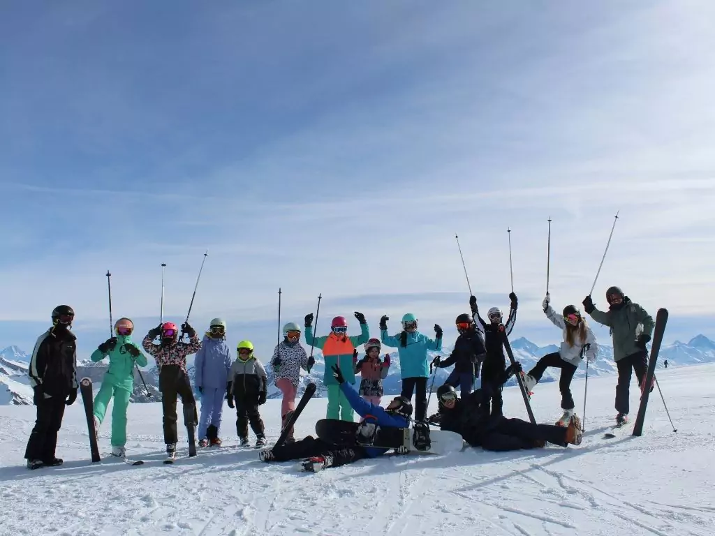 Ski & Snowboard Winter Camp — Les Diablerets general 1