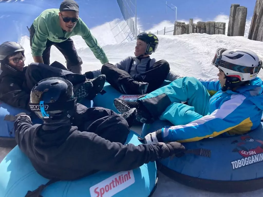 Ski & Snowboard Winter Camp — Les Diablerets general 10
