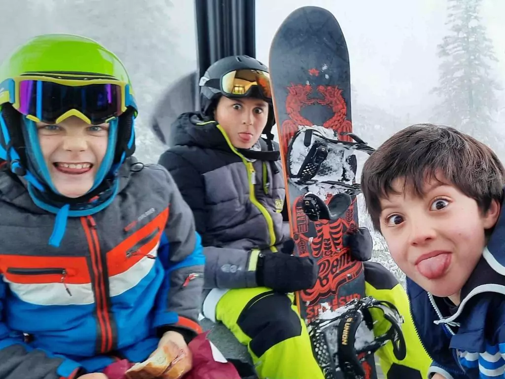 Ski & Snowboard Winter Camp — Les Diablerets general 20