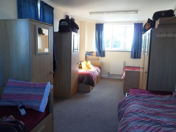 Aldenham Centre general 19