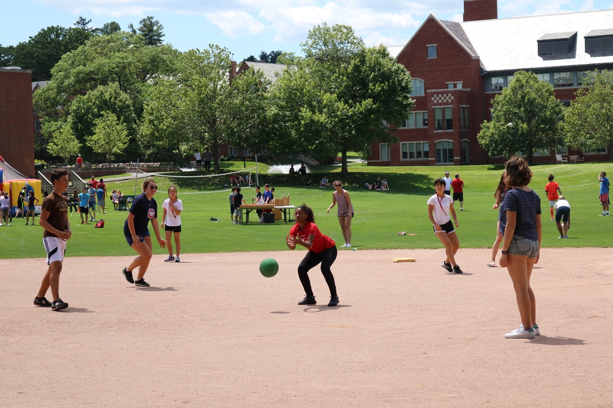 Summer@Taft students outside the classroom