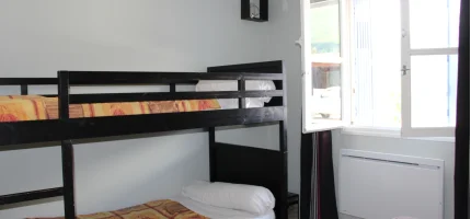Bunk beds in a bedroom at the Domaine de Damian