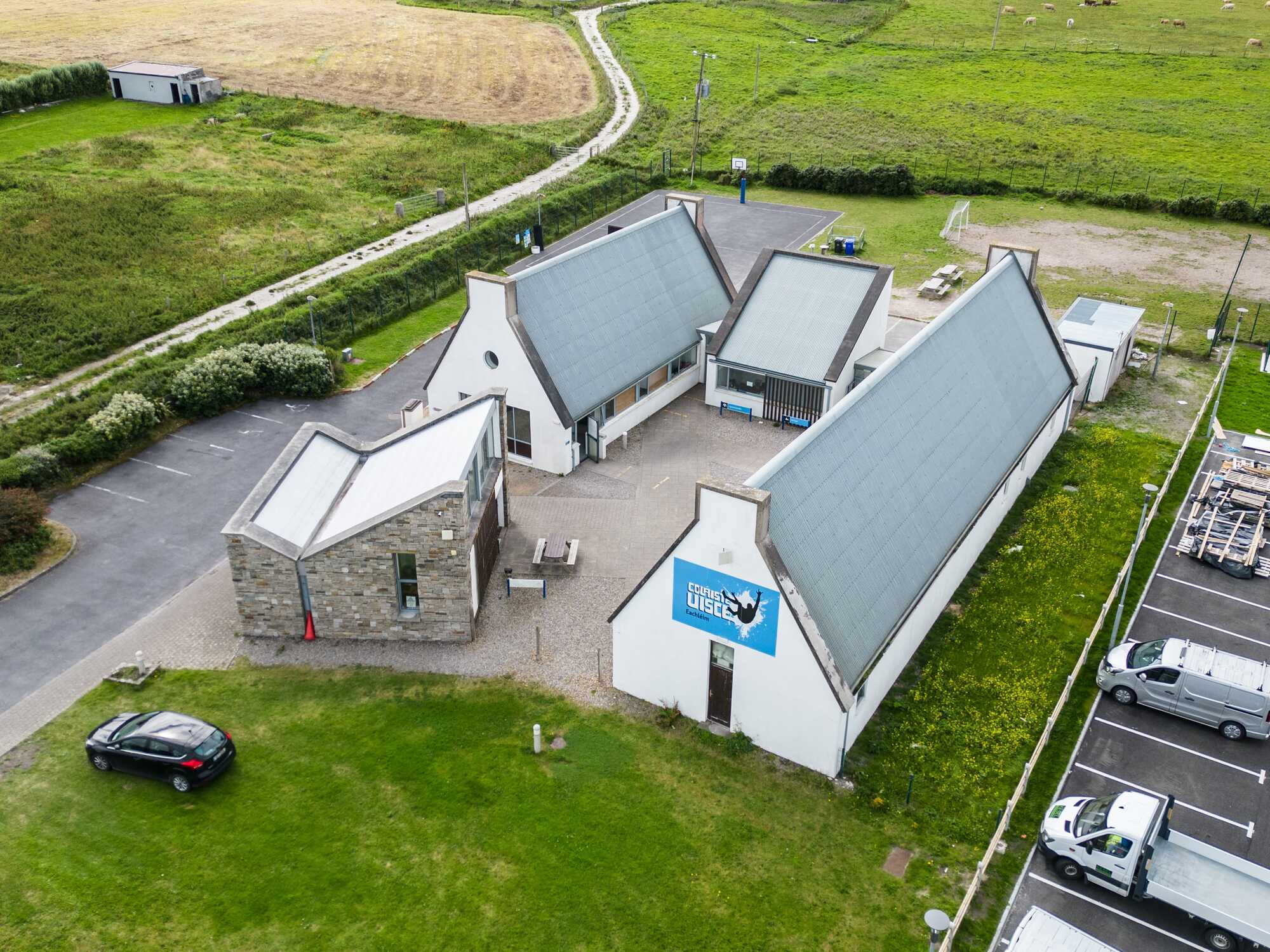 Coláiste UISCE Gaeltacht Courses — Cuan Eilí