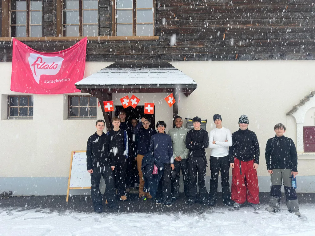 Winter Multi-Activity Camp in Les Diablerets general 3