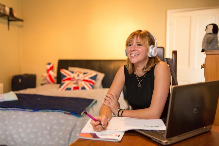 Alpadia English Summer Camp in Bath accommodation 3