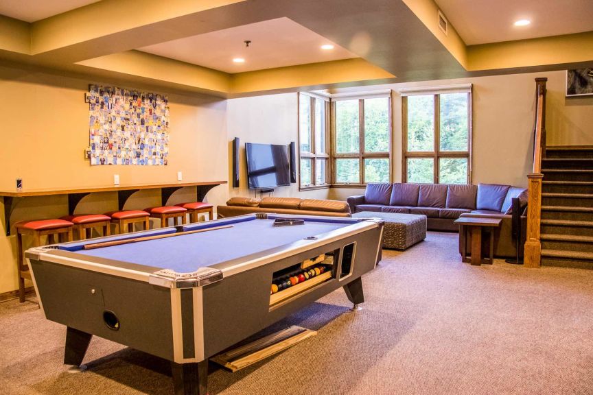 English Summer Camp for Teens in Oakville