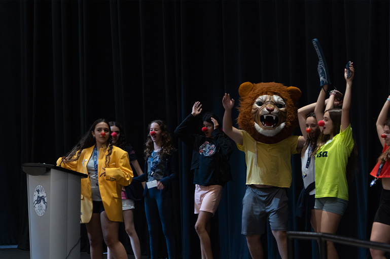 English Summer Camp for Teens in Oakville