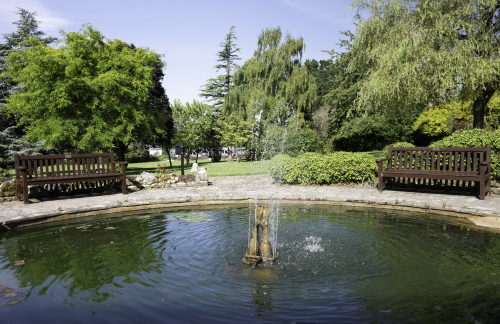 Photograph published by Academic Summer on its Westcountry Adventure (Bristol) programme page