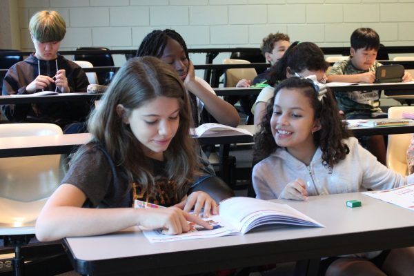 Language Summer Camp for Juniors and Teens in Montreal
