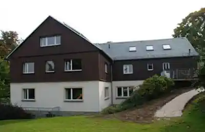 Exterior of the Ruestzeitheim guest house in Rosenthal-Bielatal