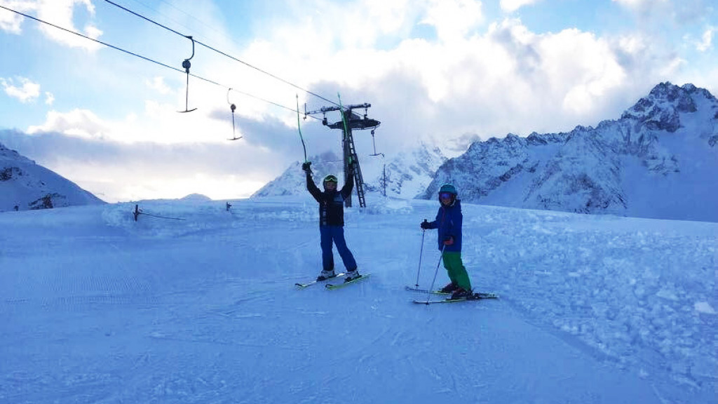 friLingue St. Bernard Ski & Snowboard Camp, Valais general 21