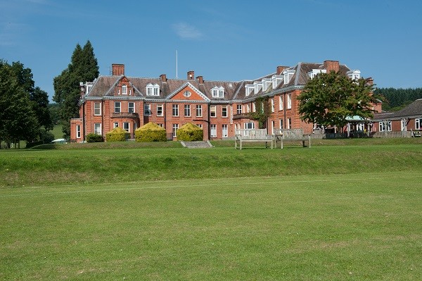 Photograph published by the school on its summer school campus pages