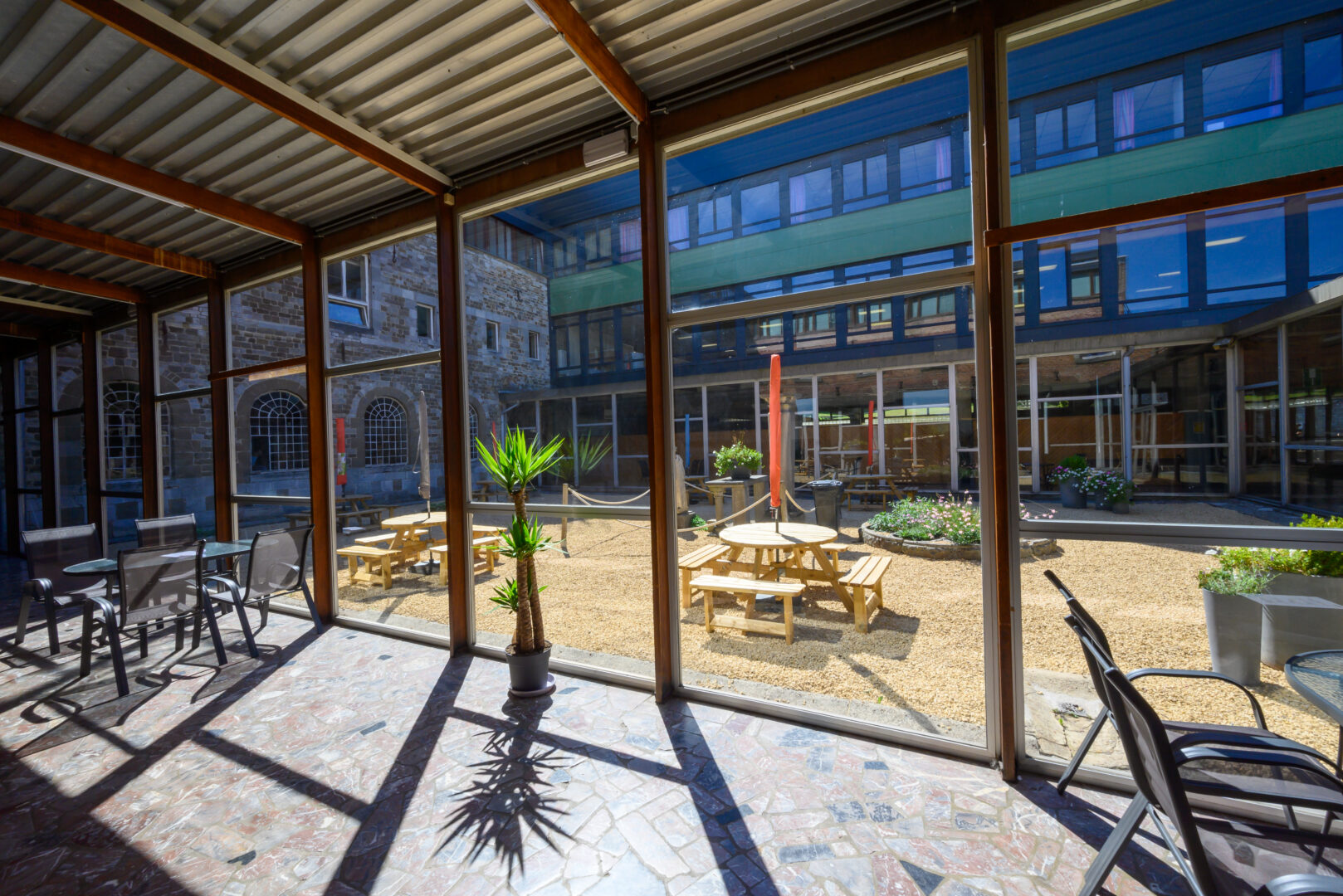 Intensive Language Summer Camp for Juniors in Ferrières