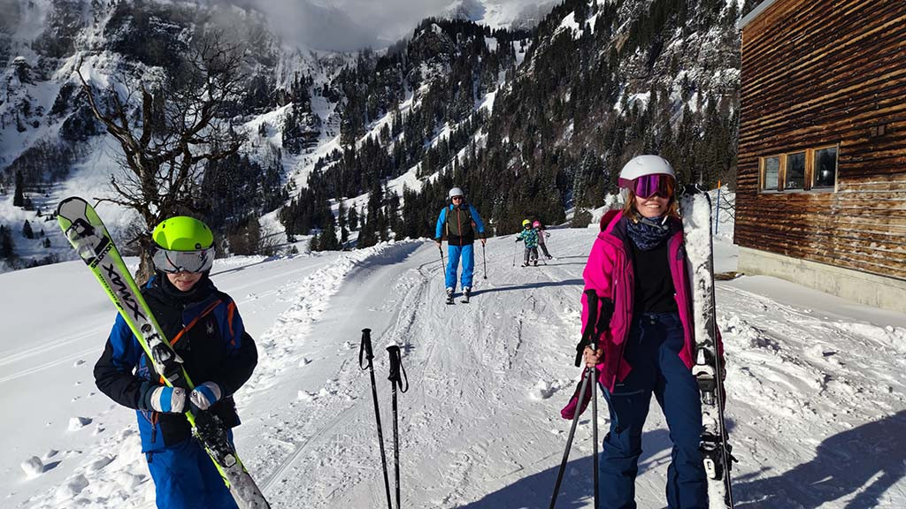 friLingue Braunwald Ski & Snowboard Camp general 21
