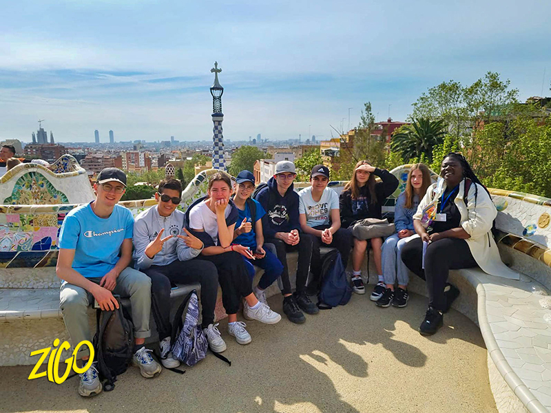 Zigotours Barcelona and PortAventura Autumn City Camp