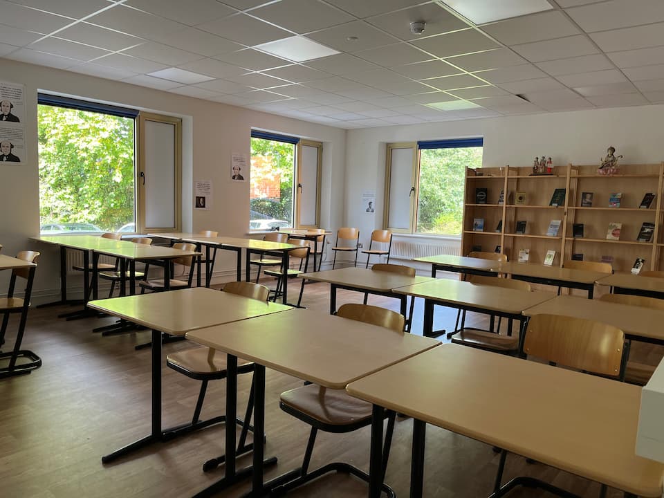 English Plus+ at Marymount general 13