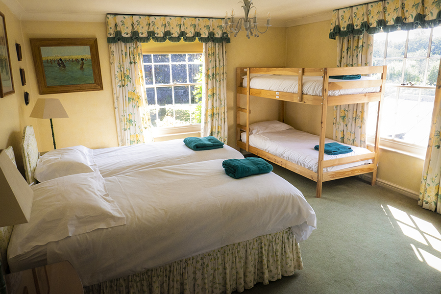 English Country House Camp general 82