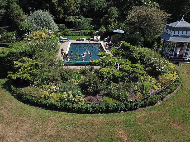 English Country House Camp general 90