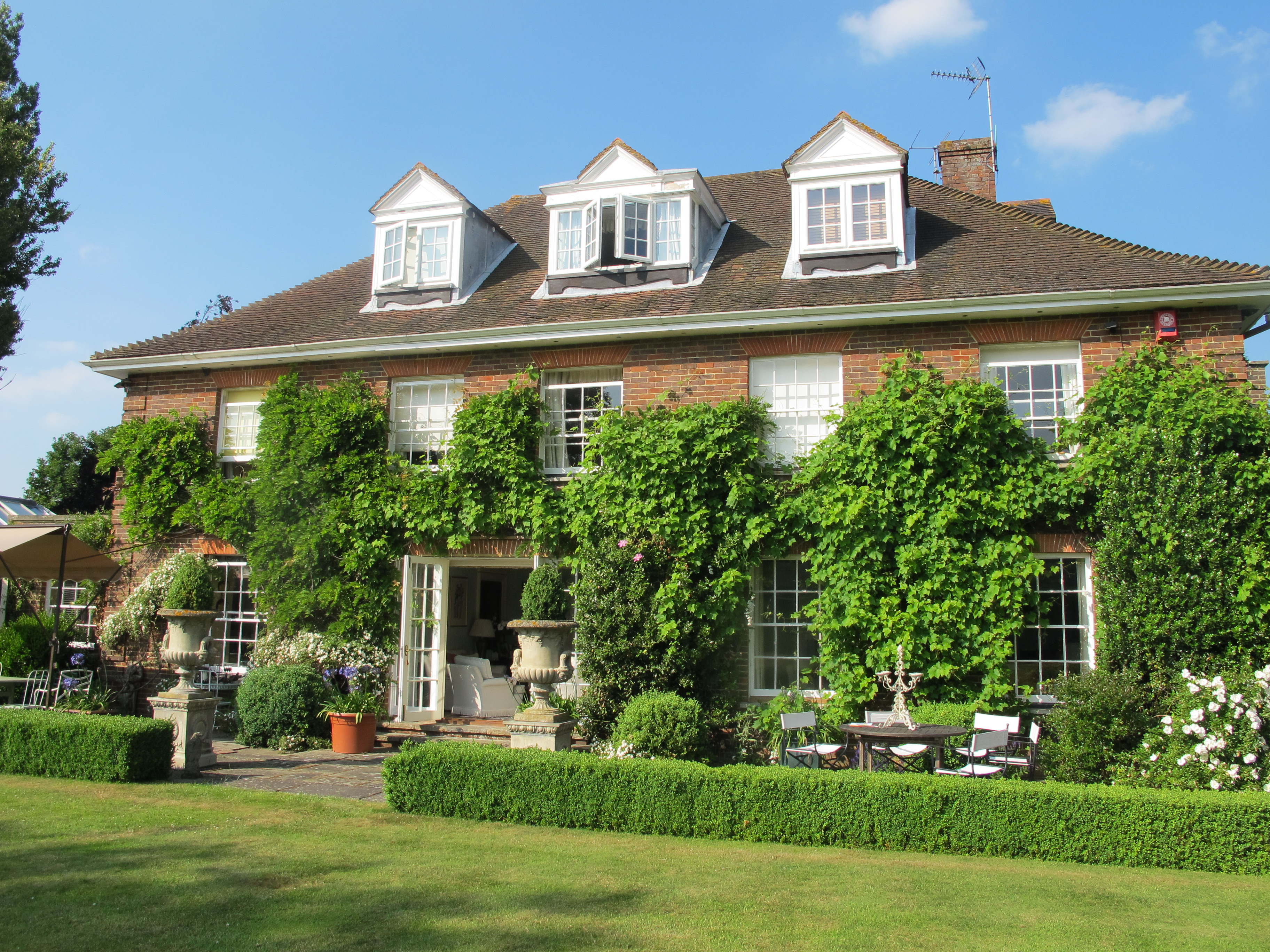 English Country House Camp