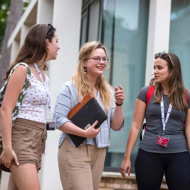 English Foundation Courses at Oxford International College Brighton general 13