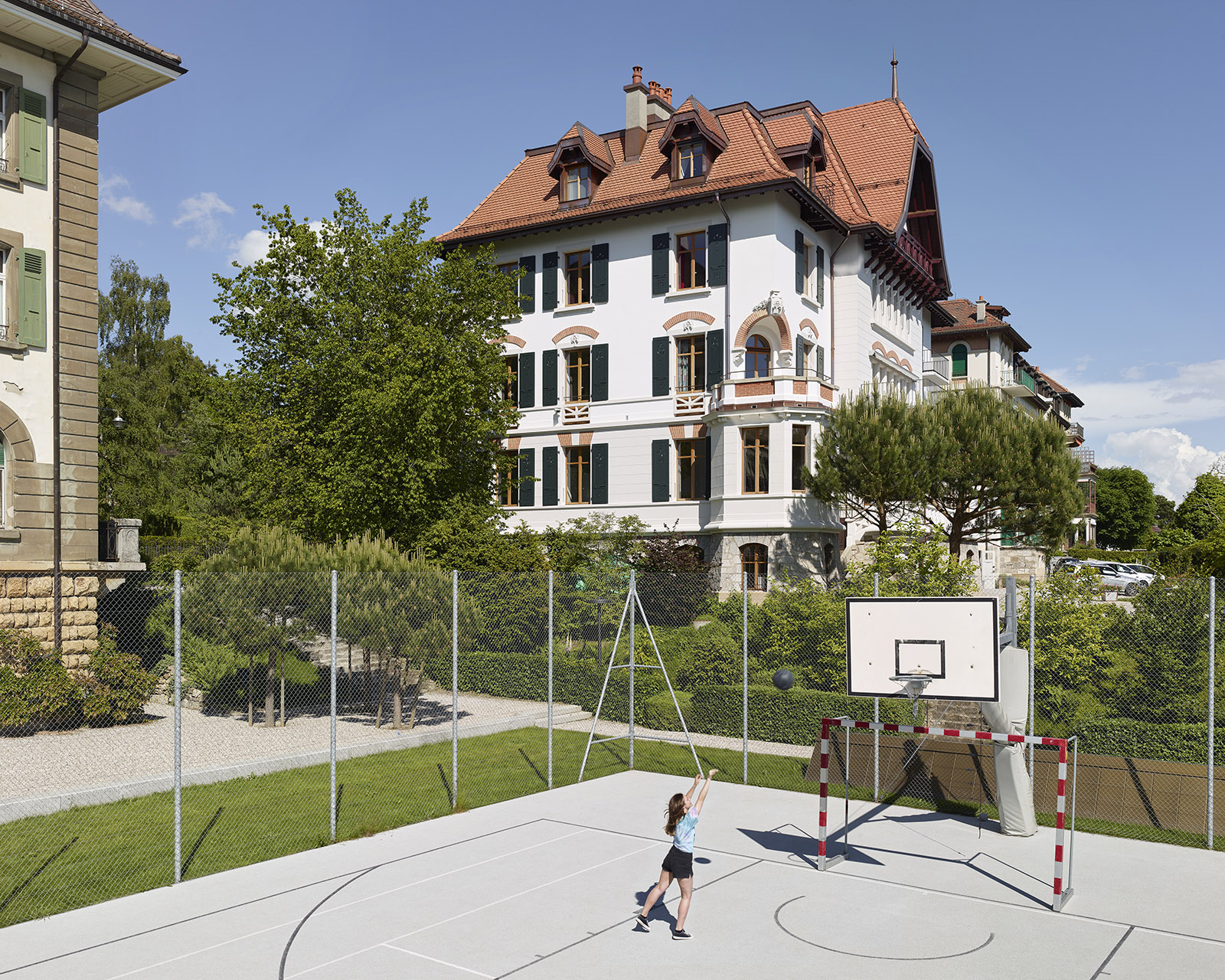 English Summer Academy for Juniors in Lausanne accommodation 4