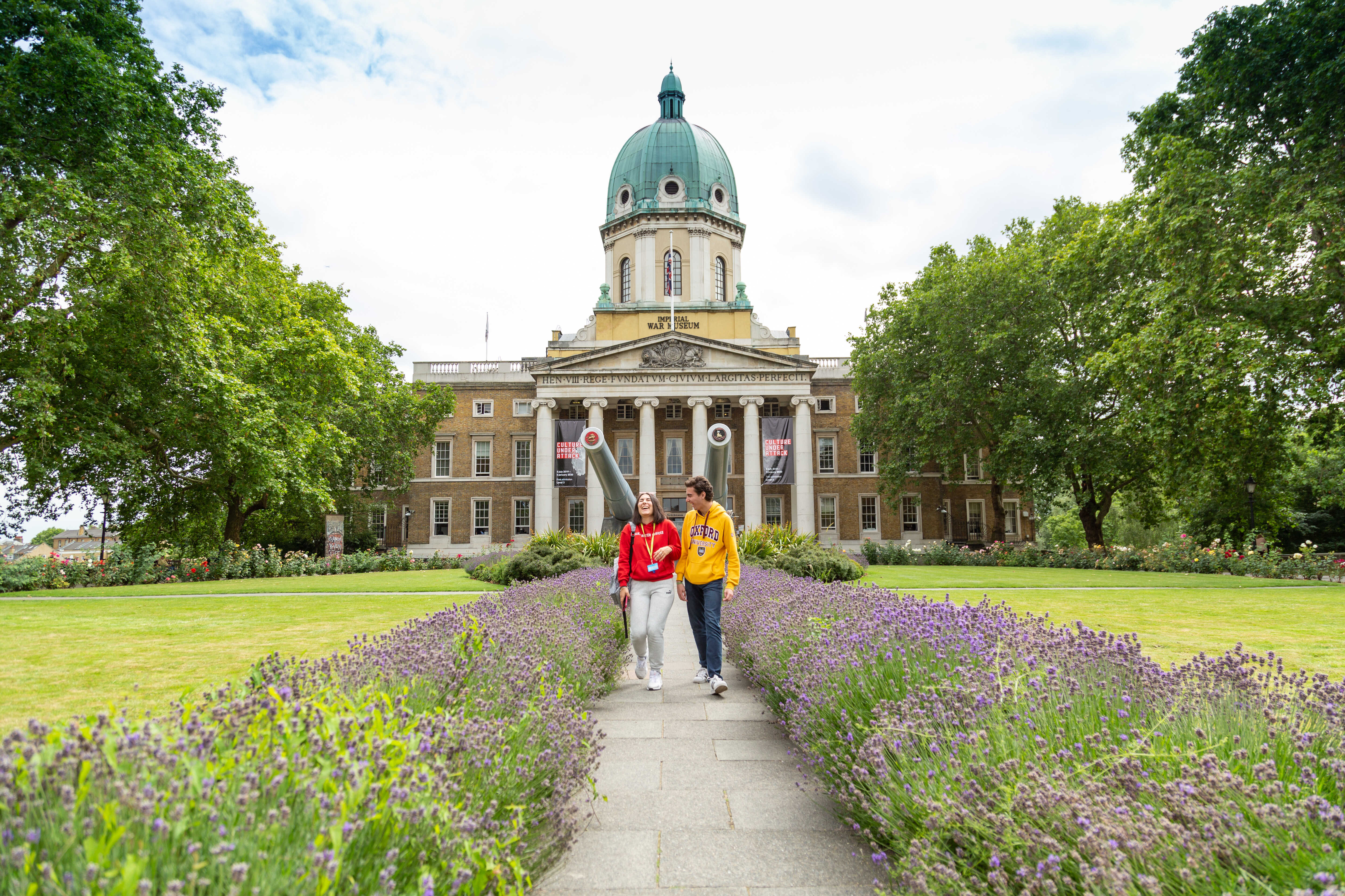 English Summer Camp for Teens at London South Bank University