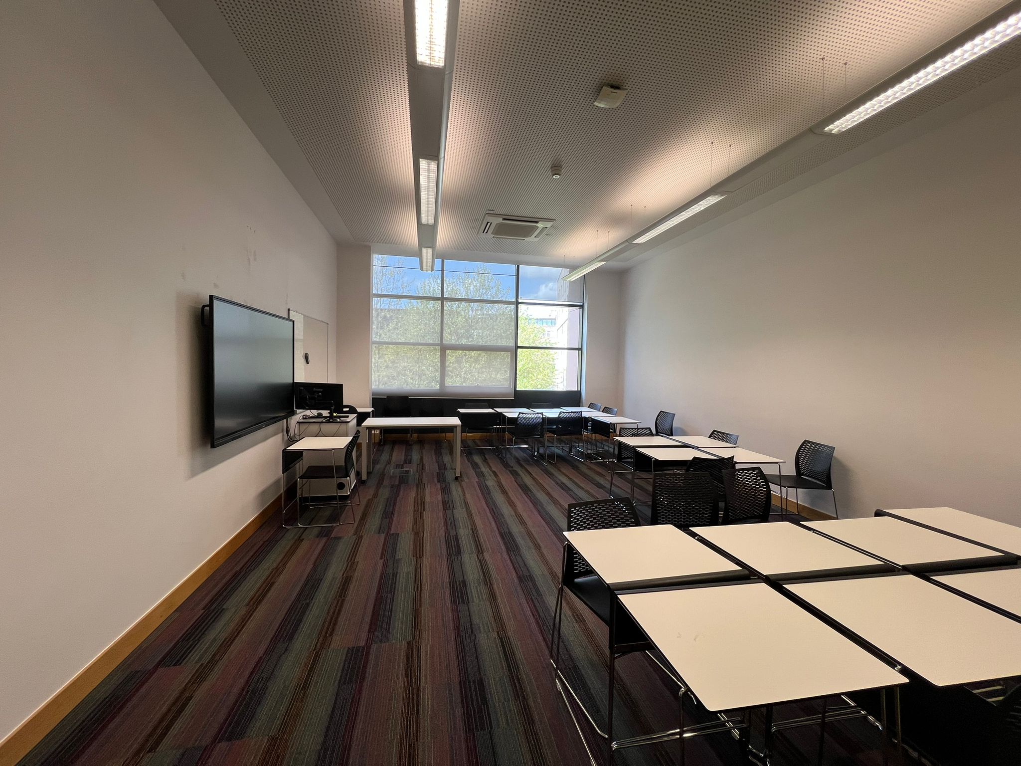 English Summer Camp for Teens at Newcastle University general 4