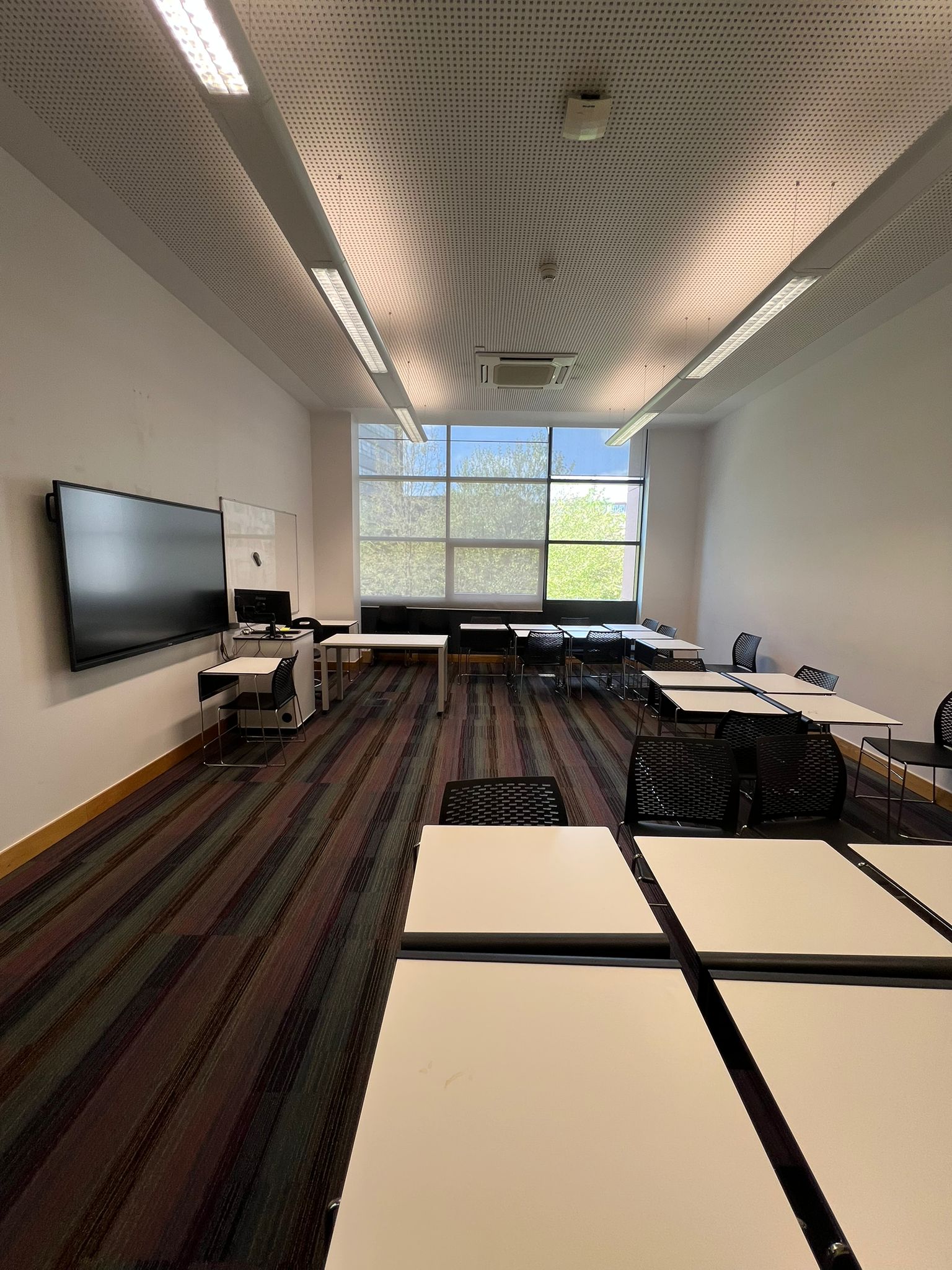 English Summer Camp for Teens at Newcastle University general 19