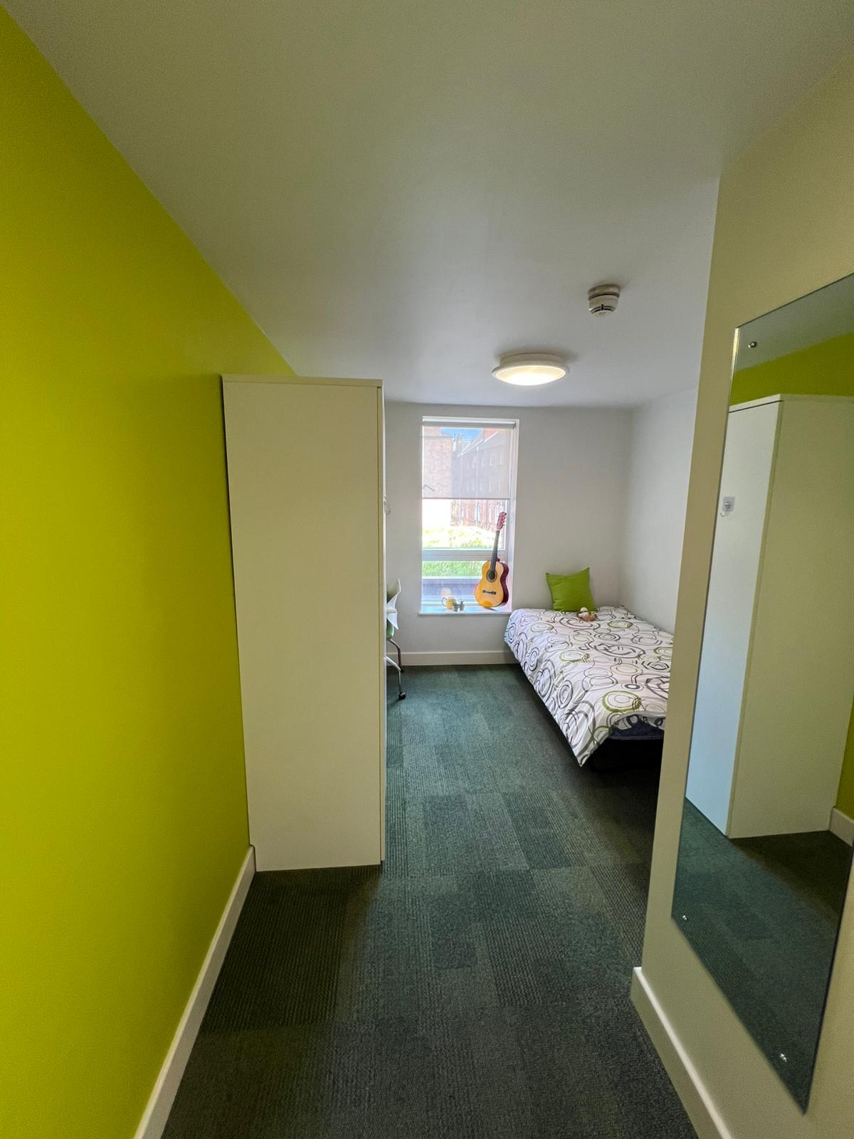 English Summer Camp for Teens at Newcastle University general 28
