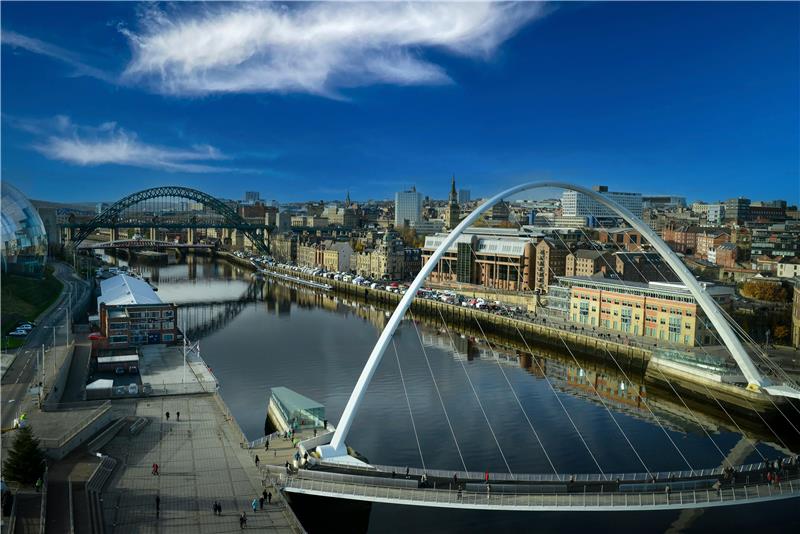 English Summer Camp for Teens at Newcastle University