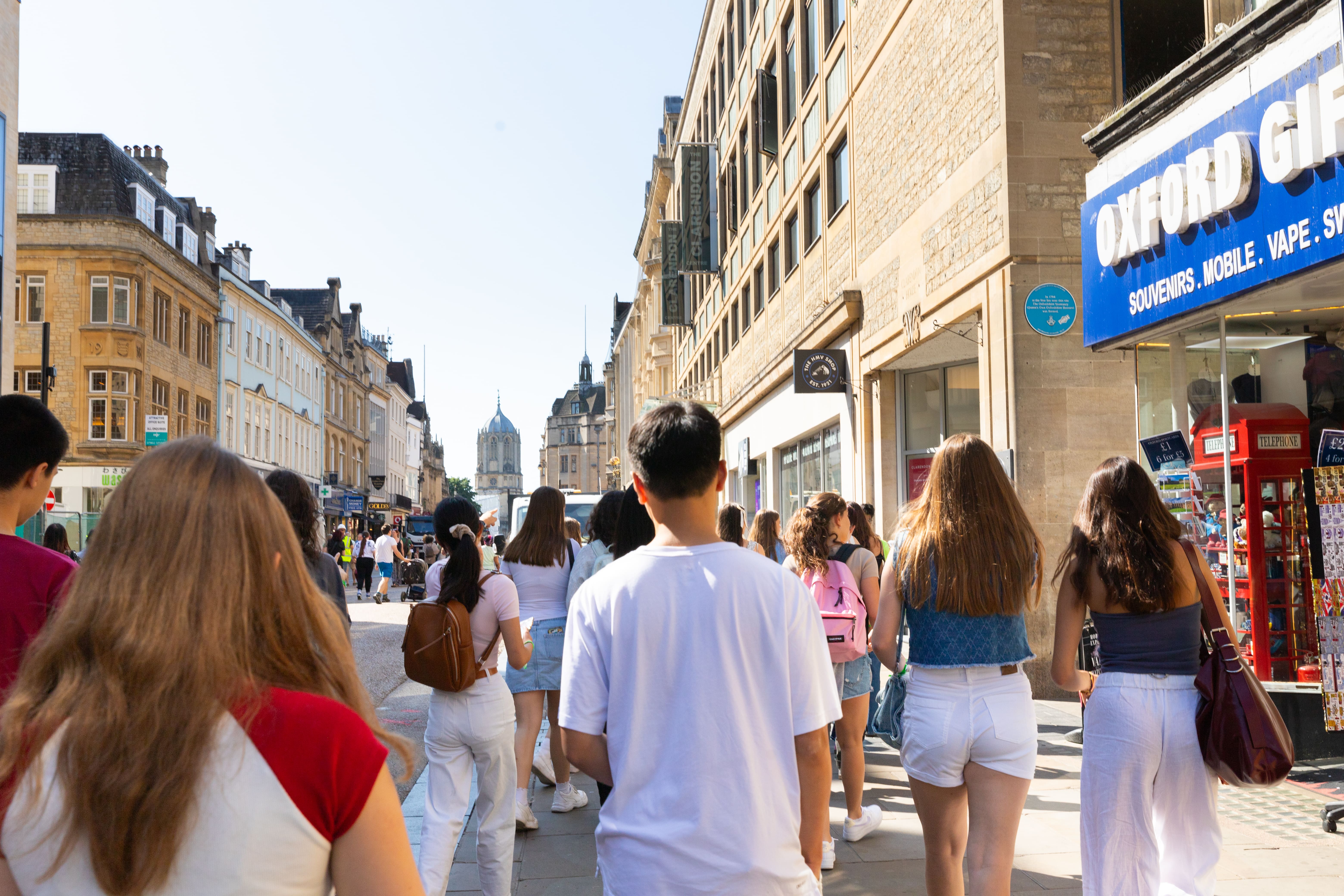 English Summer Camp for Teens at Oxford Brookes University activities 16