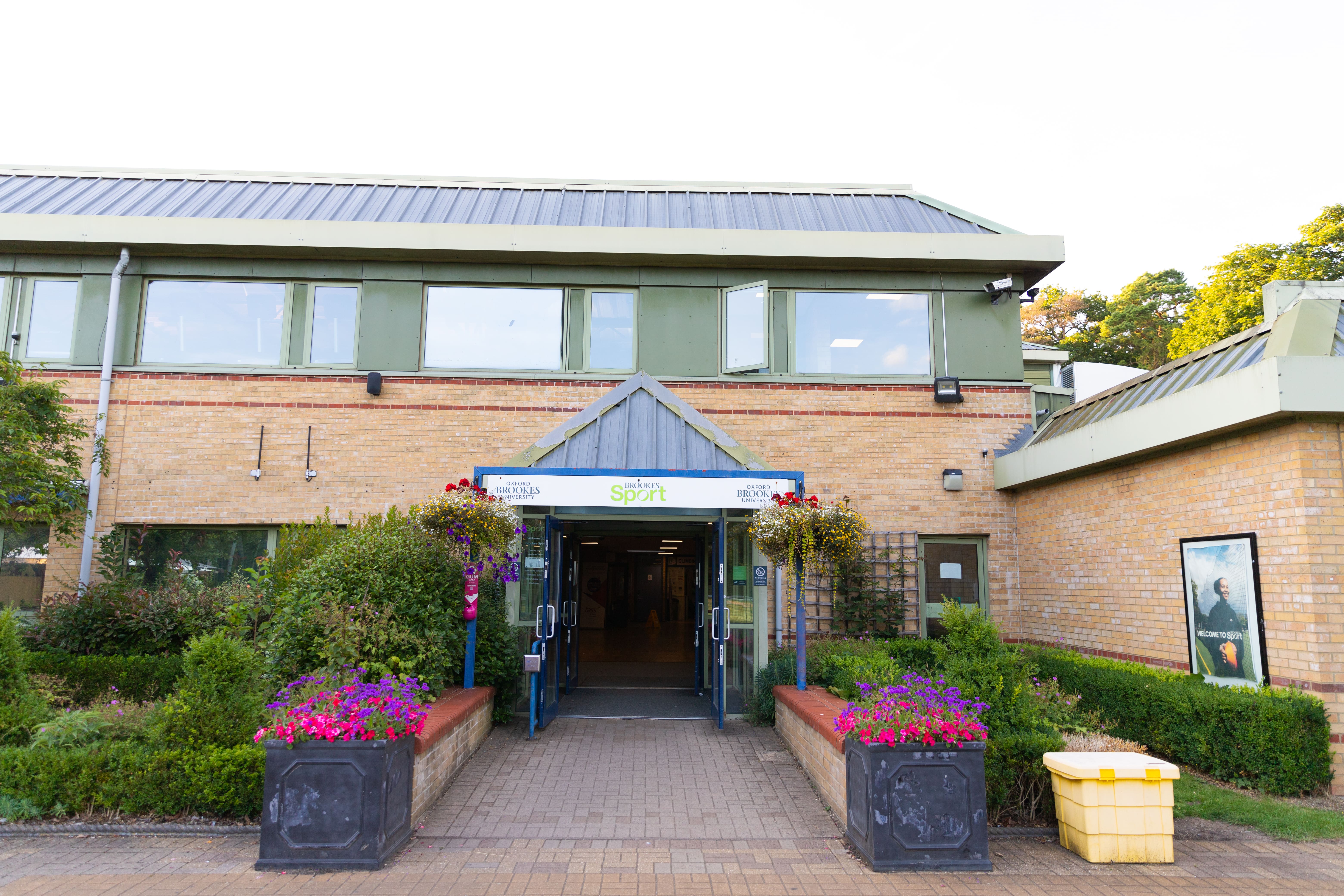 English Summer Camp for Teens at Oxford Brookes University accommodation 13