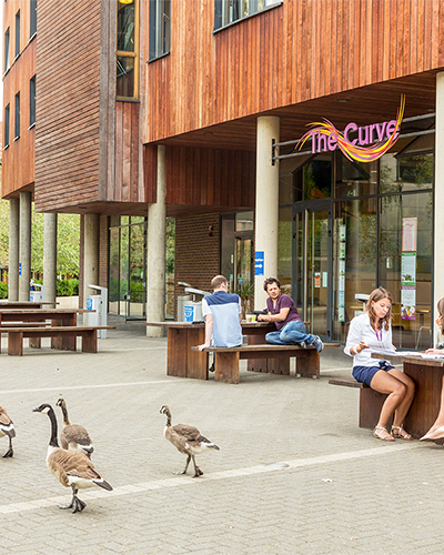 English Summer Camp for Teens at Queen Mary University of London