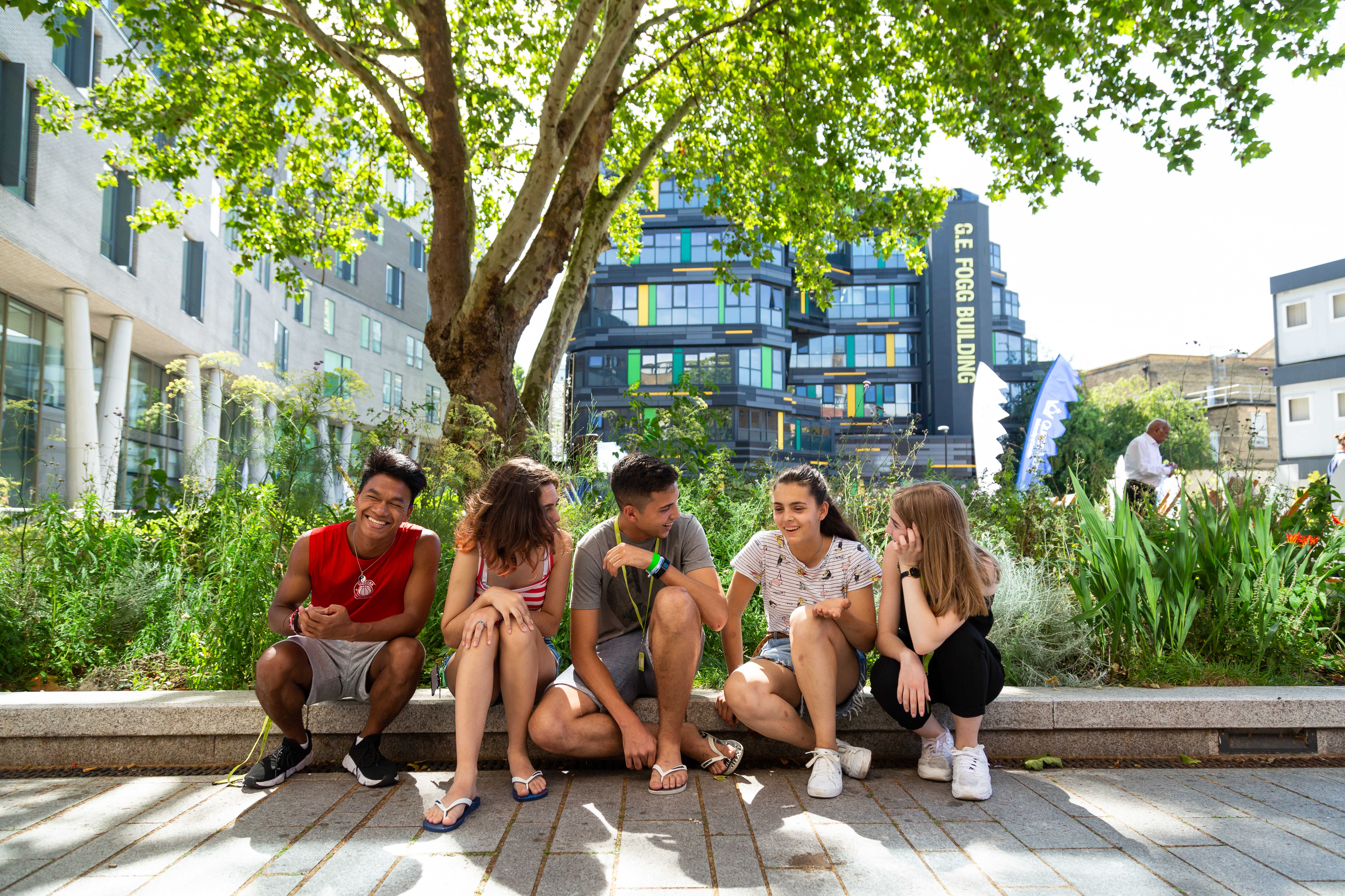 English Summer Camp for Teens at Queen Mary University of London general 5