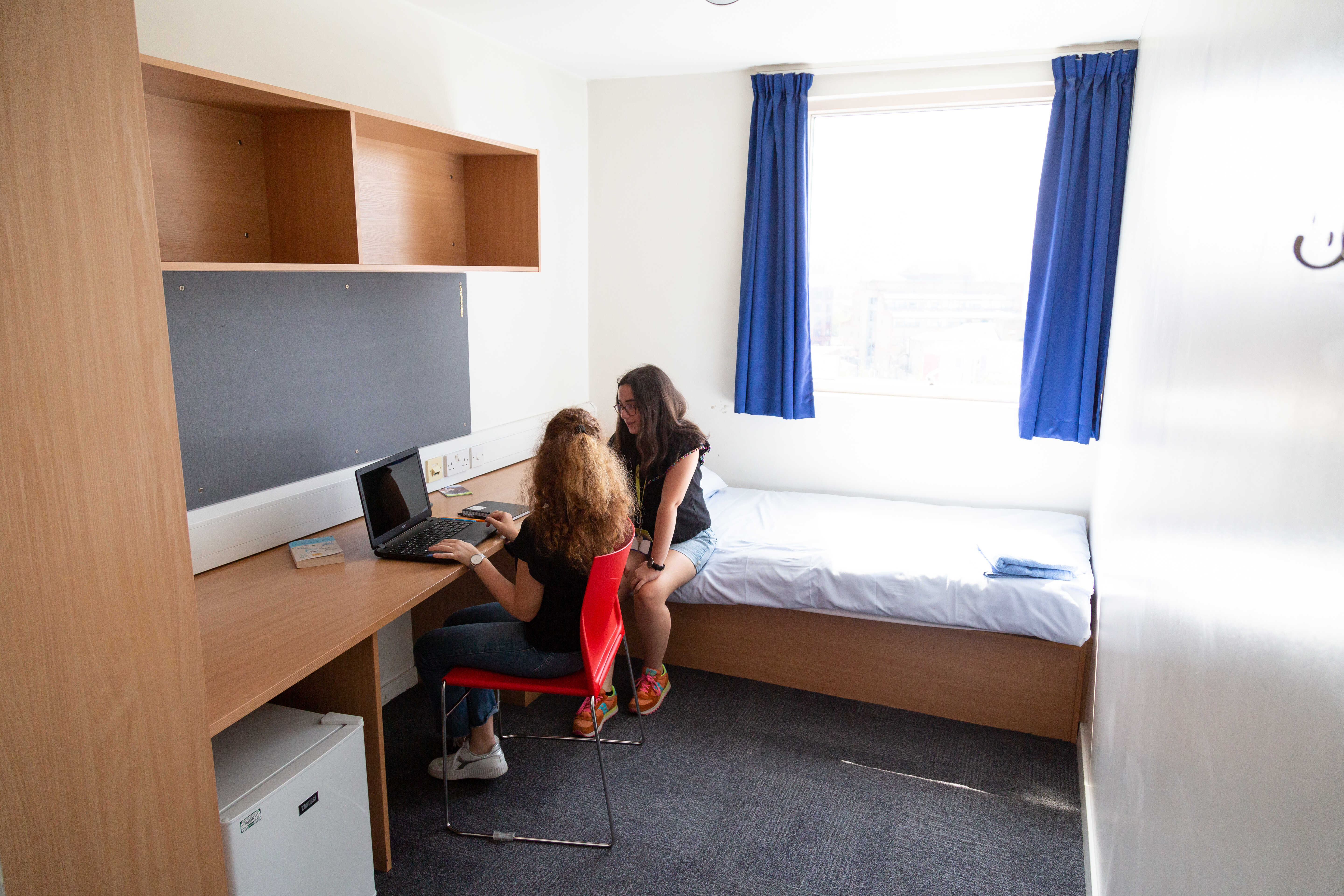 English Summer Camp for Teens at Queen Mary University of London general 33