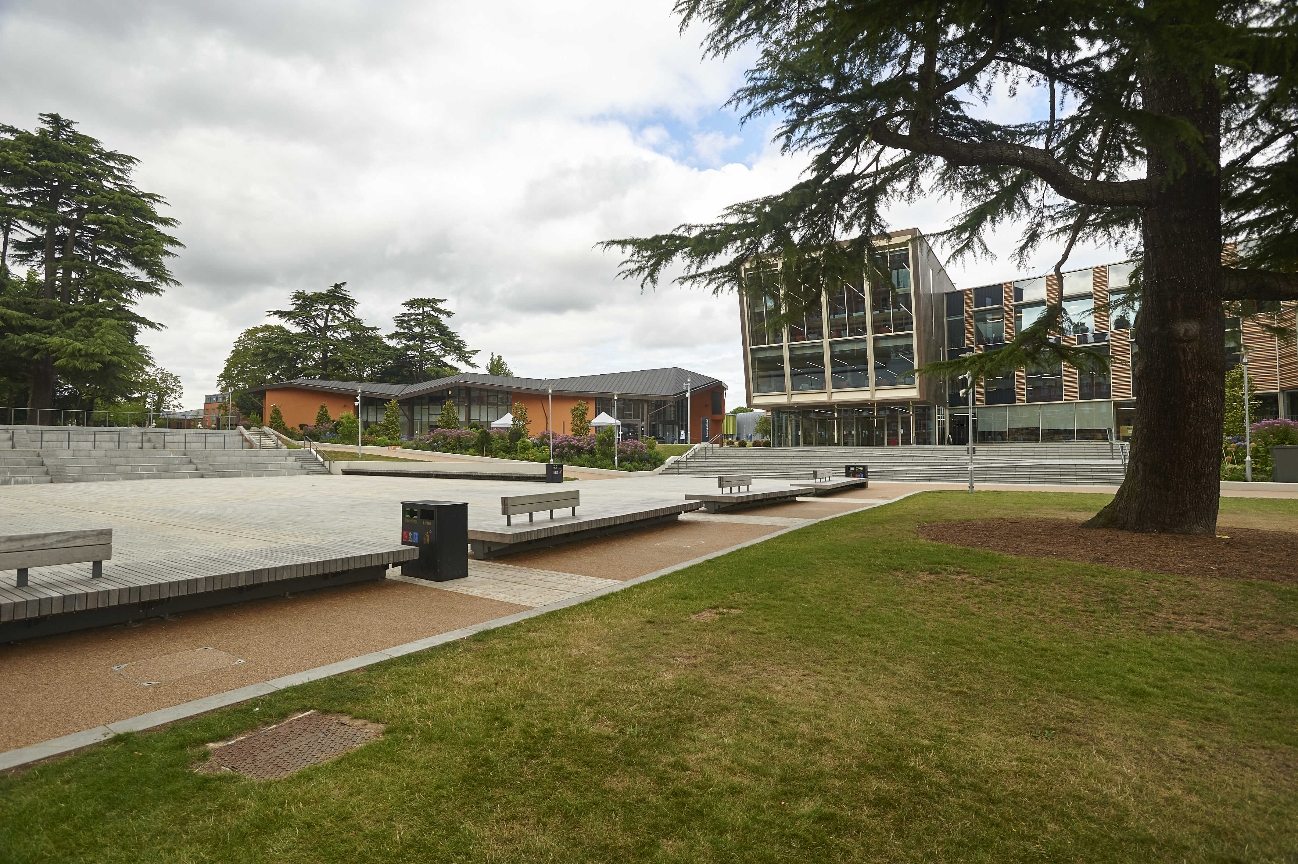 English Summer Camp for Teens at Royal Holloway University of London general 31