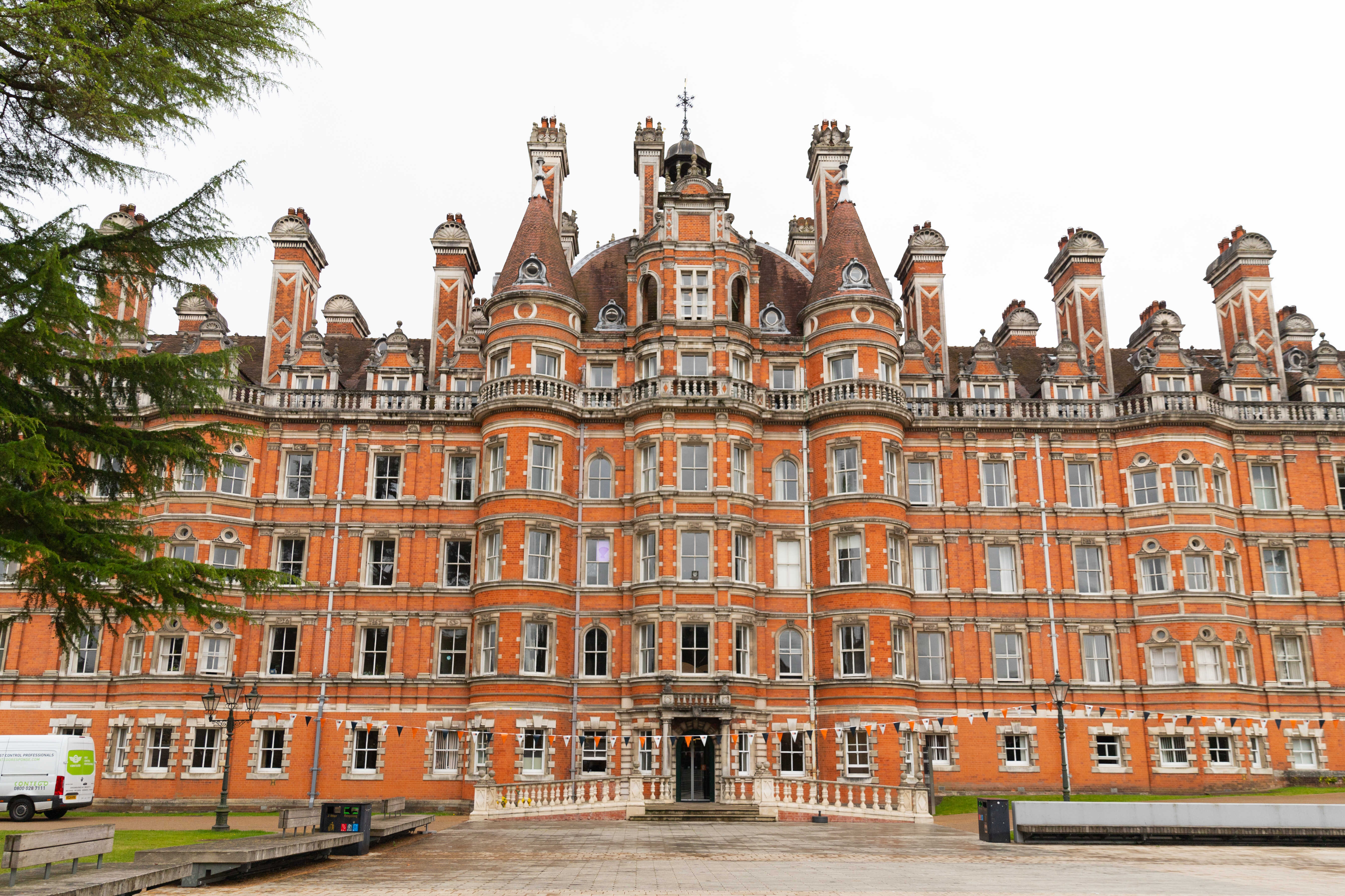 English Summer Camp for Teens at Royal Holloway University of London general 38