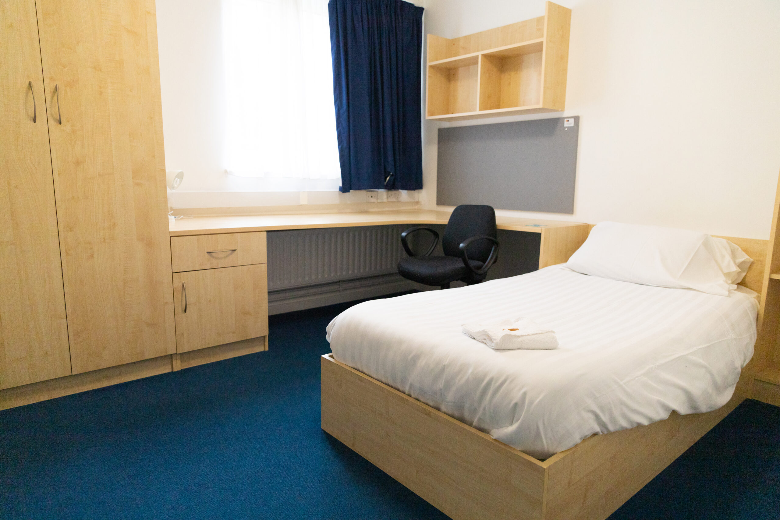 English Summer Camp for Teens at Royal Holloway University of London