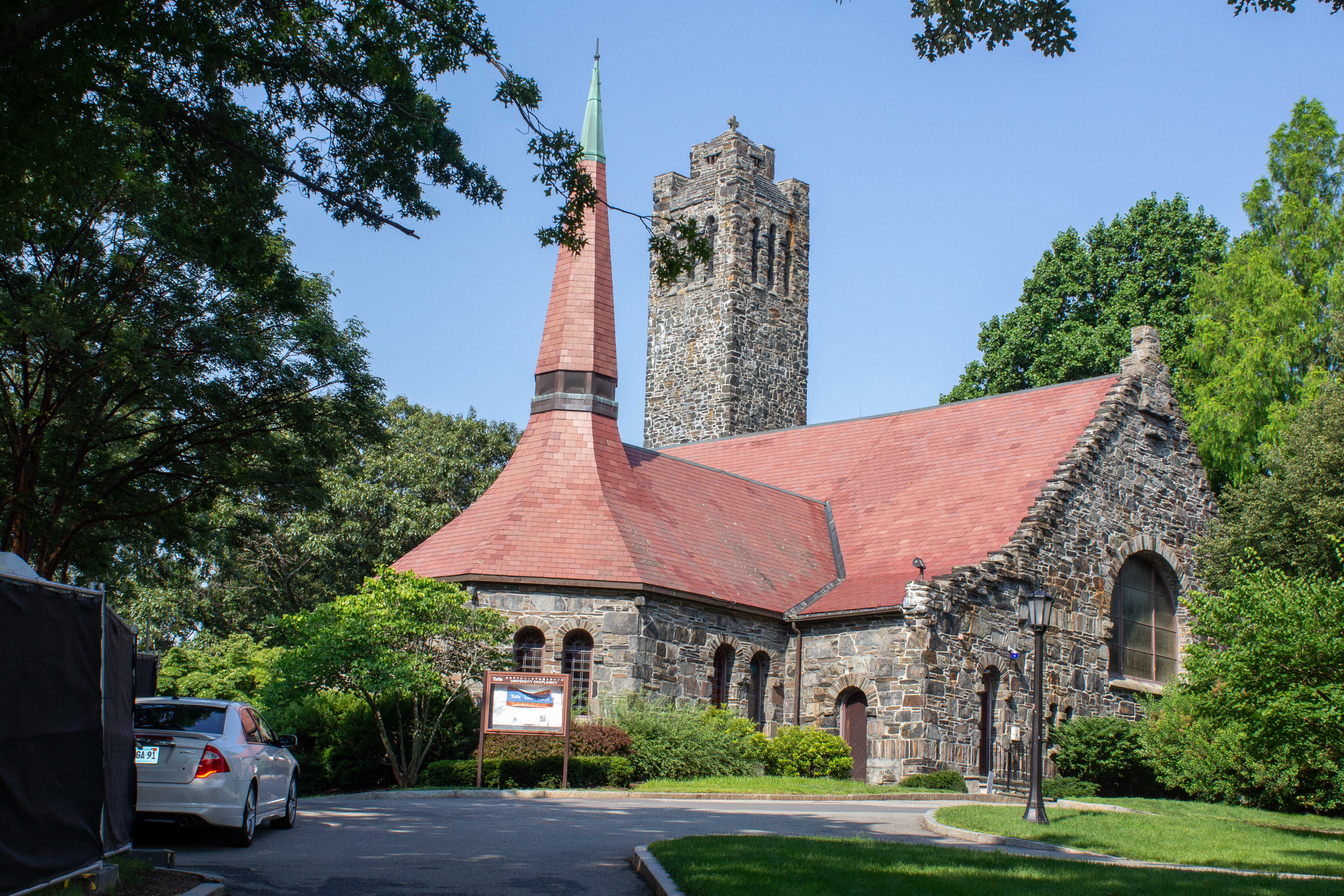 English Summer Camp for Teens at Tufts University general 12